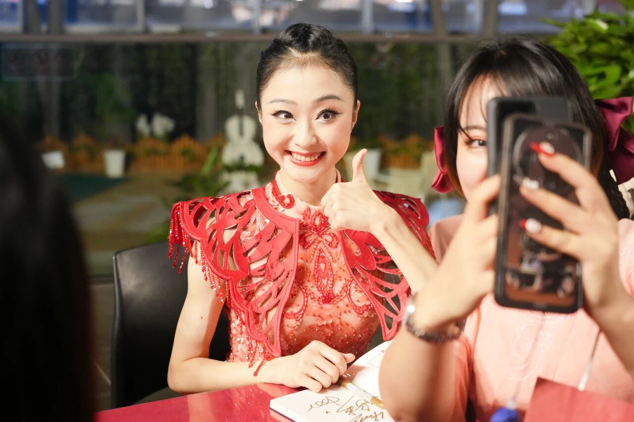 0ue175865800339.jpg 微信图片_2025-09-24_035645_426.jpg